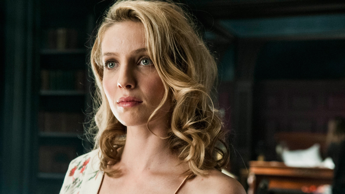 Wallis göz doldurdu!