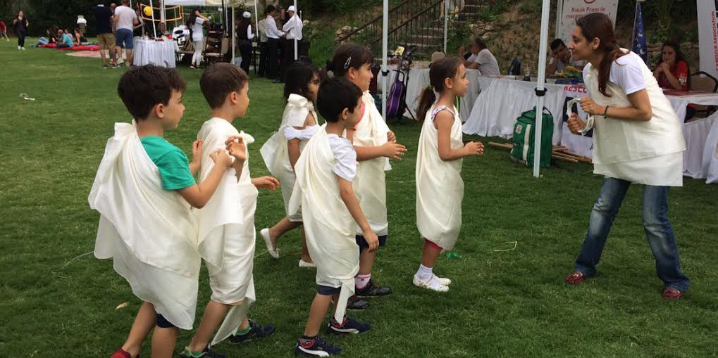 TARİHİN EN EĞLENCELİ HALİ “SİHİRLİ TARİH”