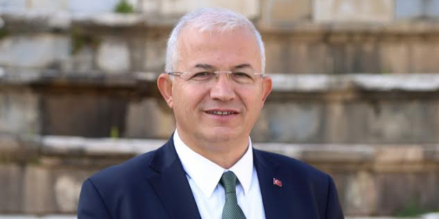 “Babalara Saygı Geçmişi Ve Geleceği Sahiplenmektir”