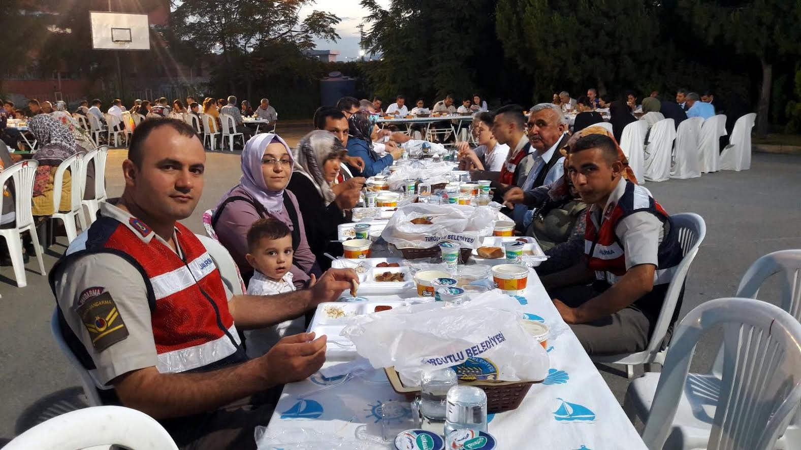 Jandarma Komutanlığı, Şehit Aileleri ve Gazilerini Unutmadı