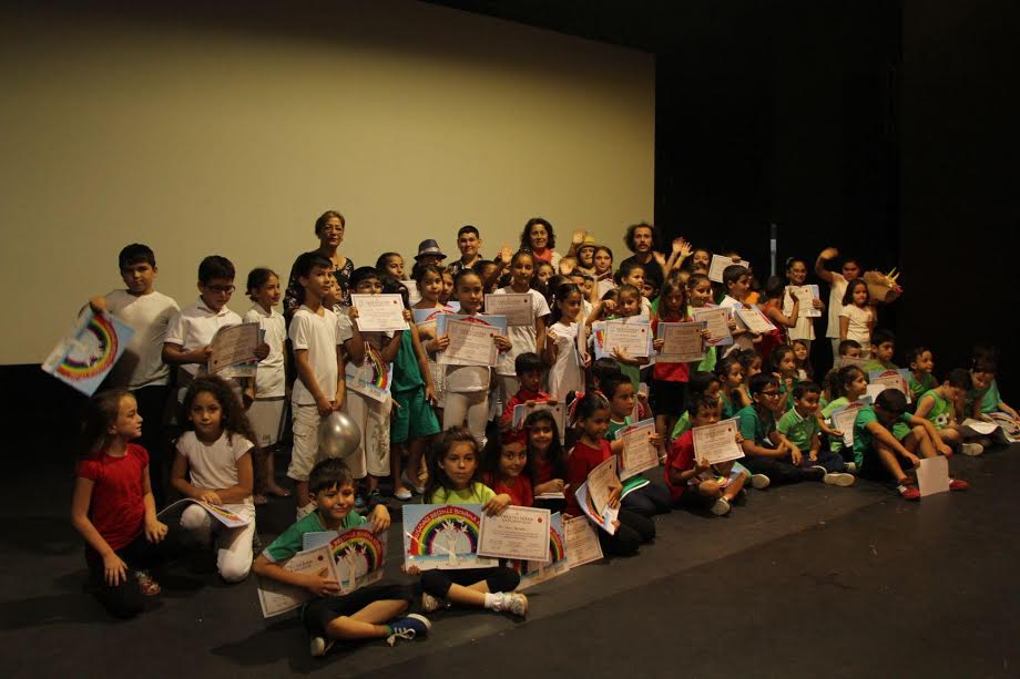 DRAMA KURSİYERLERİ SERTİFİKALARINA KAVUŞTU