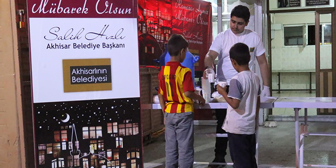 Akhisar Belediyesi Şerbet Geleneğini bu yıl da sürdürdü