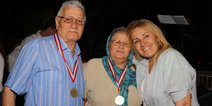 KONSERVATUAR ÖĞRENCİLERİNE MADALYA