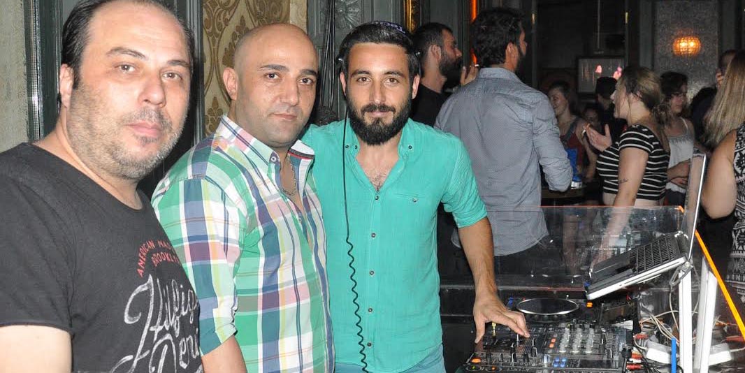 JACKSON'S DA EĞLENCEYE DEVAM!