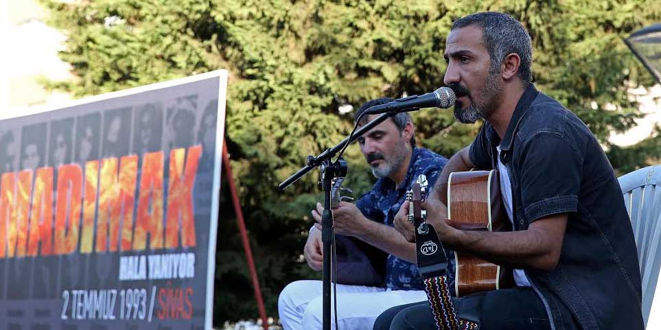 Sivas katliamının acısı 24. yılında