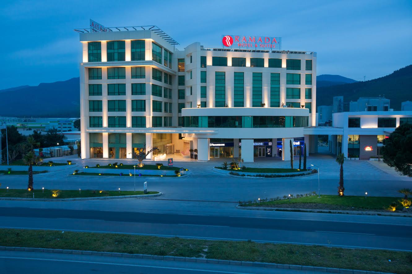 İzmir’in çevreci oteli Ramada