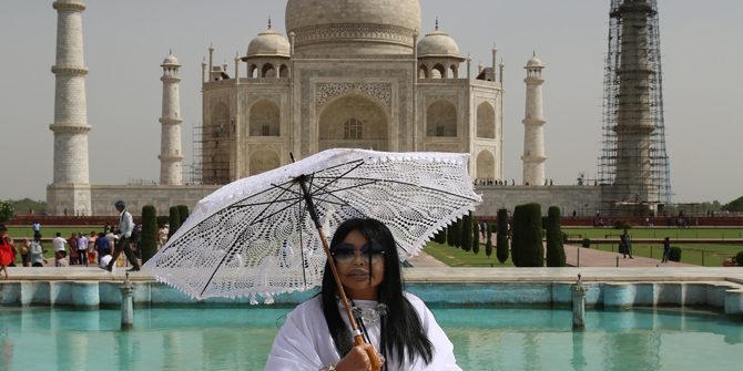 DİVA TAC MAHAL’İ ZİYARET ETTİ