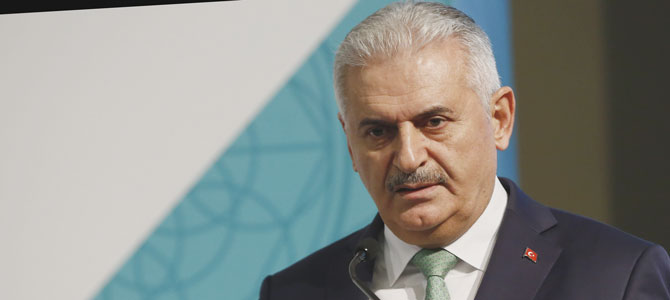 Başbakan: "FETÖ ile mücadele eden iki lider var; Biri Erbakan, biri Erdoğan..."
