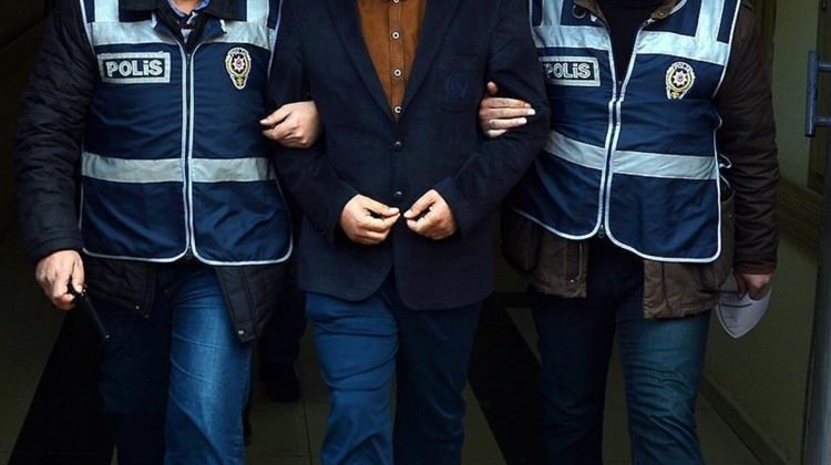 Vatandaş ihbar etti; kripto FETÖ imamı yakalandı