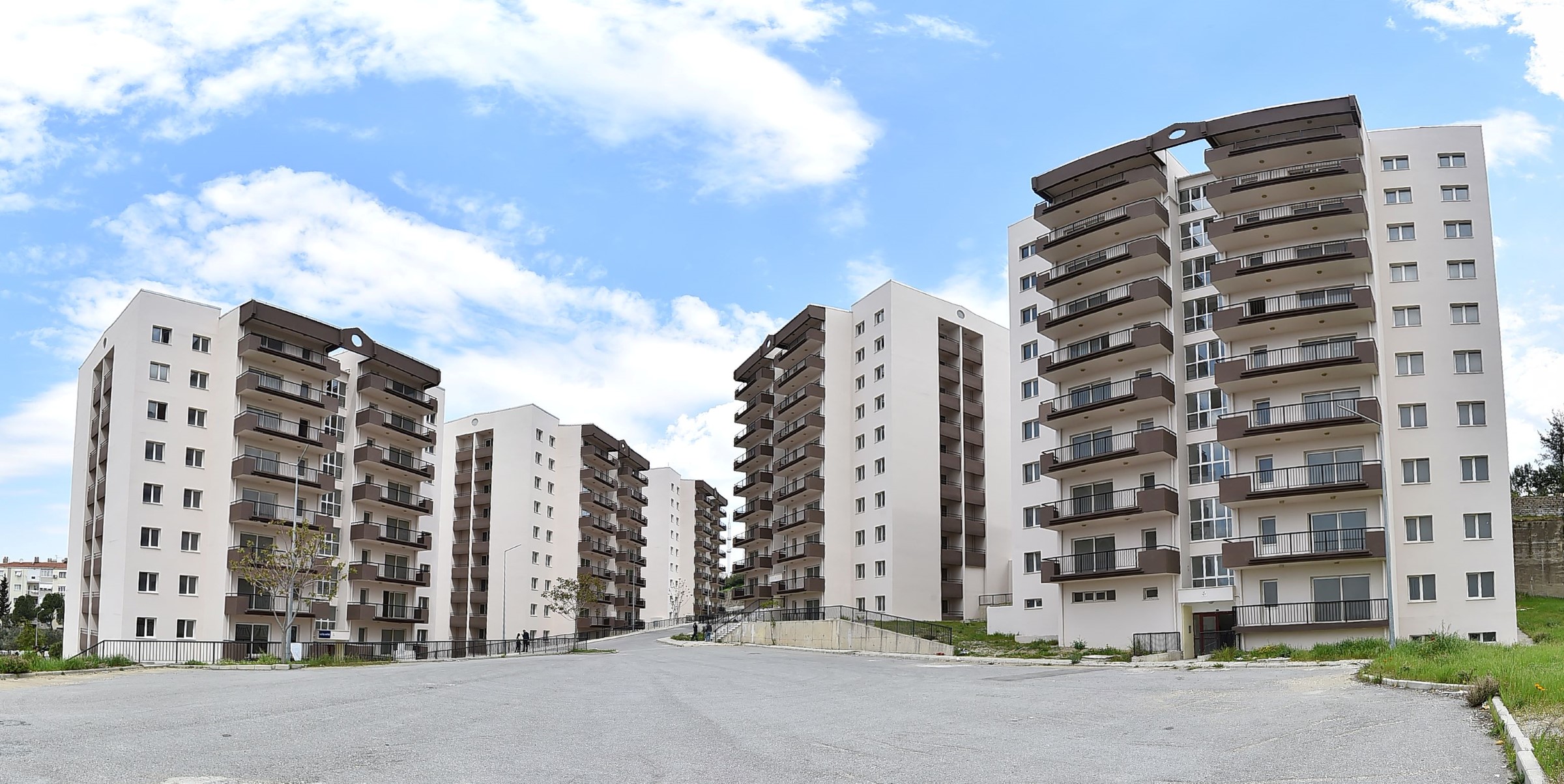 Buca konutlarından rekor gelir