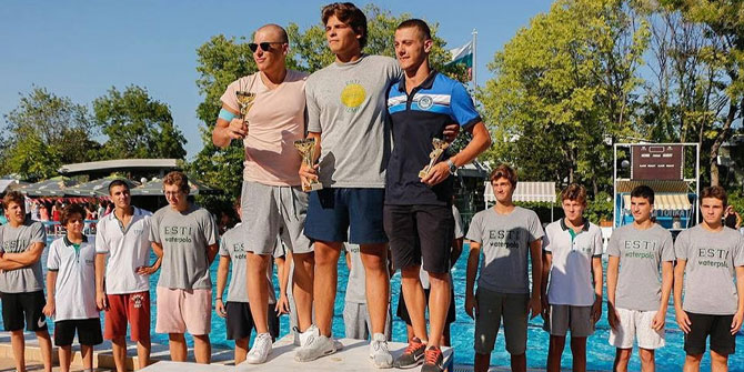 ESTİ erkekleri sutopunda namağlup şampiyon