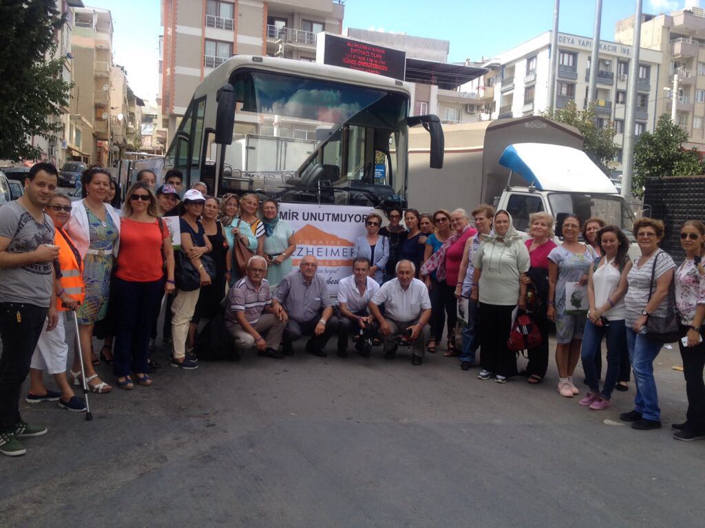 İzmir alzheimerı Unutmadı