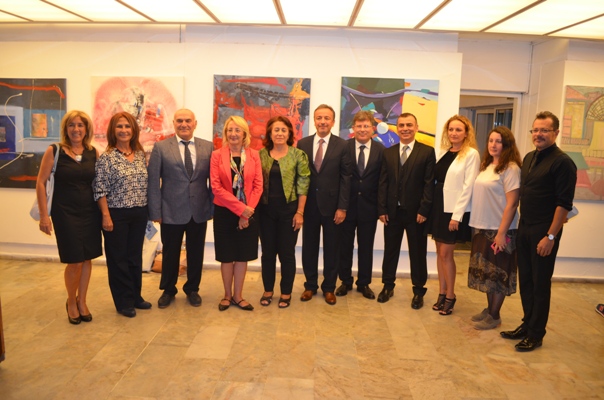 EgeArt'ta 3 sergi aynı anda açıldı