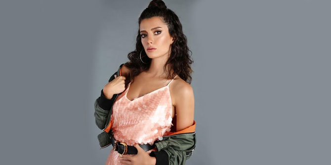 MERVE KÜÇÜKAYTEKİN’DEN “YASAKLADIN AŞKIMIZI”