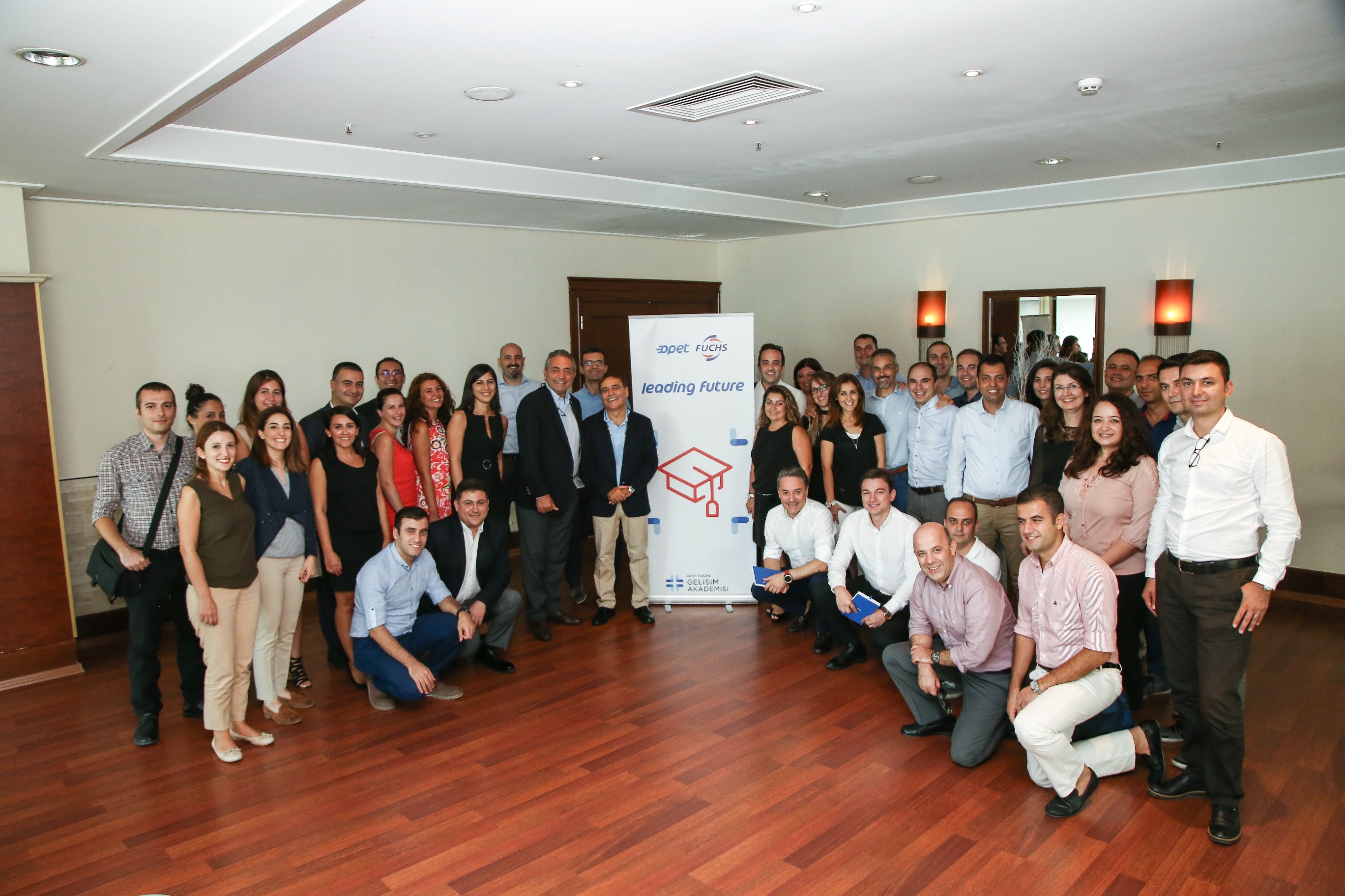 Opet Fuchs, geleceğin liderlerini yetiştiriyor