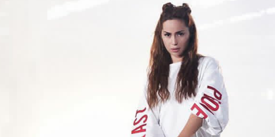 MEGA STAR TARKAN İLE DÜET YAPMAK İSTİYOR 