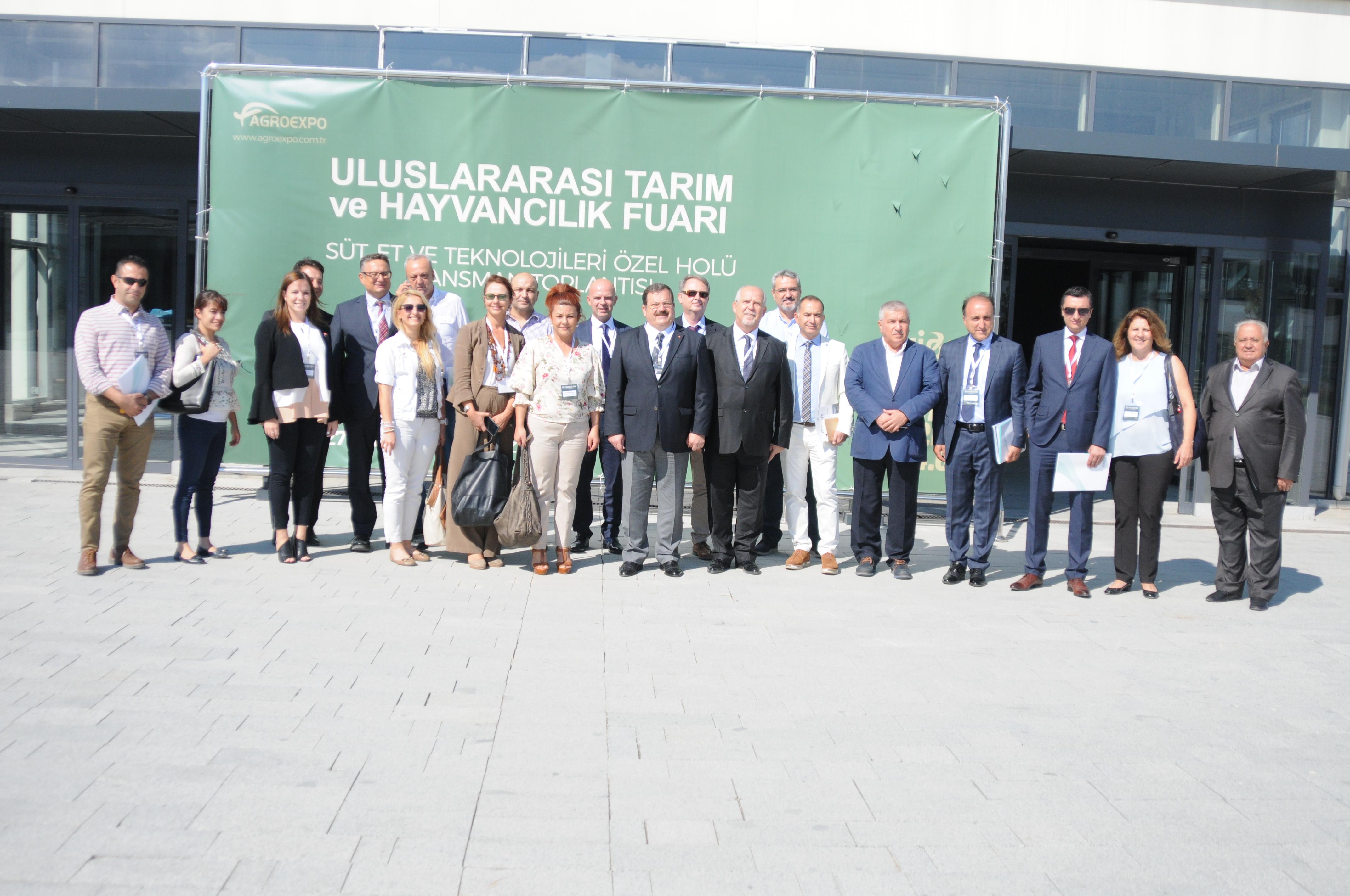 İZMİR, SÜT VE ET SEKTÖRÜNÜN BAŞKENTİ OLACAK