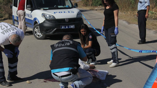 Yol ortasında öldürülmüş halde bulundu
