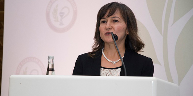 Prof. Dr. Gürsan’a Akademi Onur ödülü