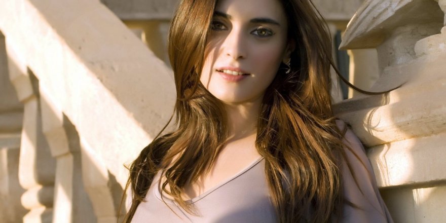 Ünlü Oyuncudan Duygusal Mesaj