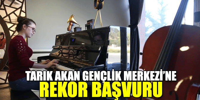 Buca'da Tarık Akan Gençlik Merkezi’ne rekor başvuru