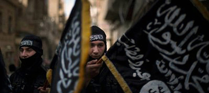 İzmir'de sabah baskını... Çok sayıda DEAŞ'lı yakalandı