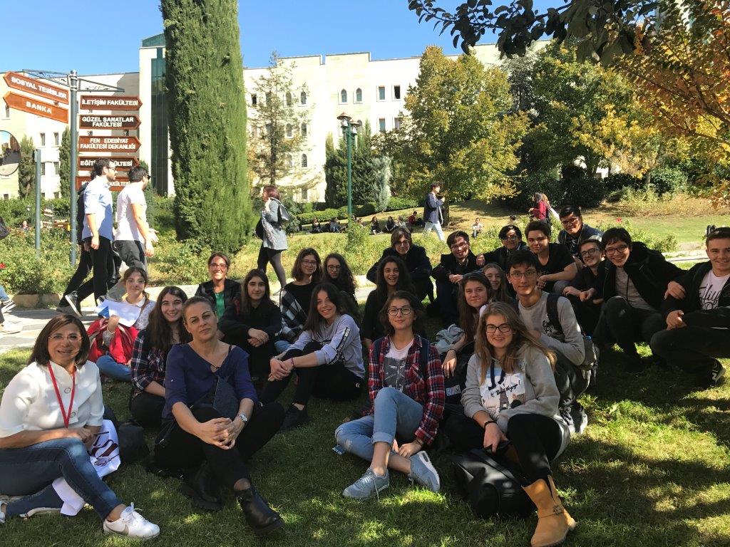 İTÜ'LÜ ÖĞRENCİLER ÜNİVERSİTELERİ İNCELEDİ