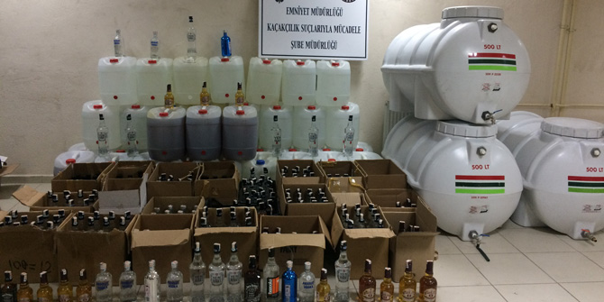 İzmir'de sahte alkol imalathanesine baskın