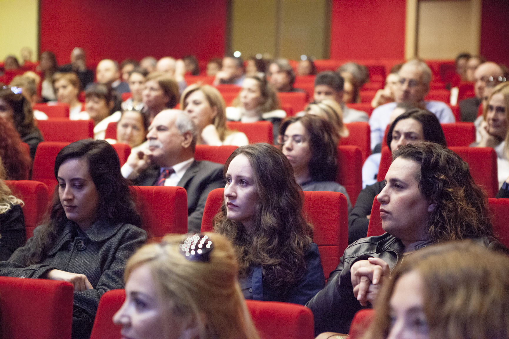 Karşıyaka Rehber Öğretmenler Toplantısı Eraslan Okulunda Düzenlendi