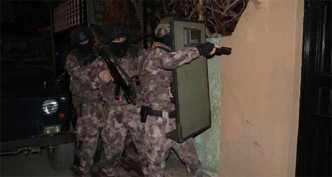 Şafak operasyonu! Çok sayıda gözaltı var