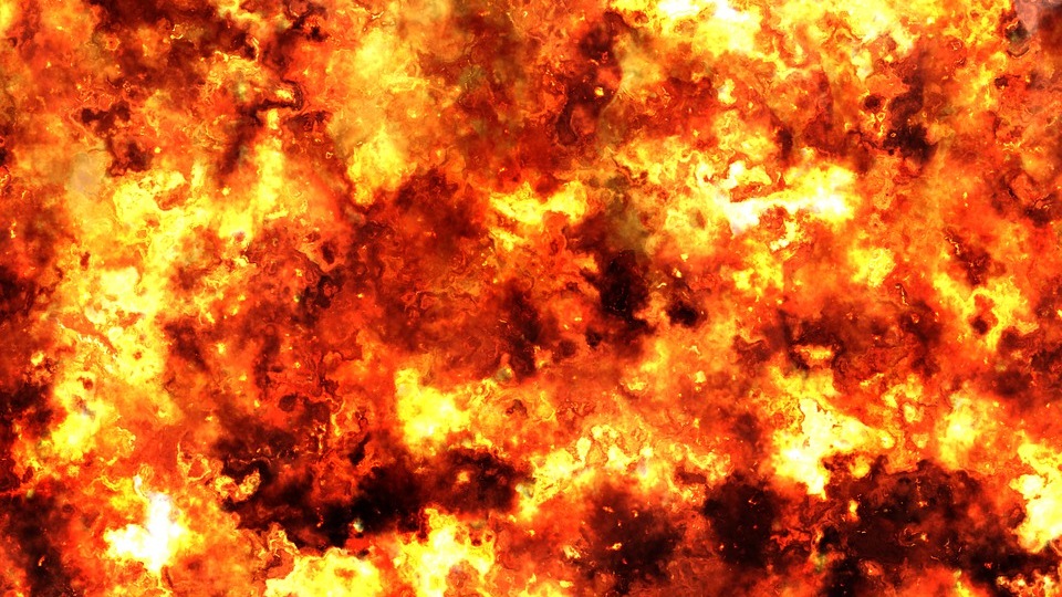 Cami'ye Hain Saldırı: 12 Ölü, 32 Yaralı!