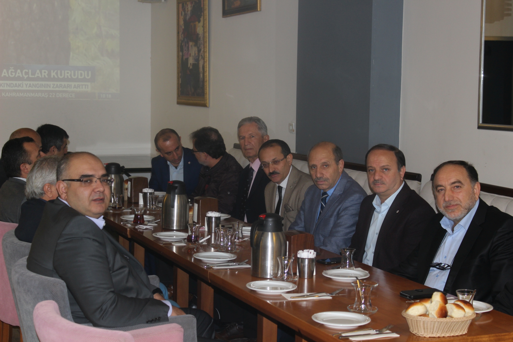 DEÜ REKTÖR VEKİLİ ÇELİK, STK TEMSİLCİLERİYLE BİR ARAYA GELDİ