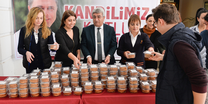 Başkan Uysal Mevlit Kandili’ni kutladı
