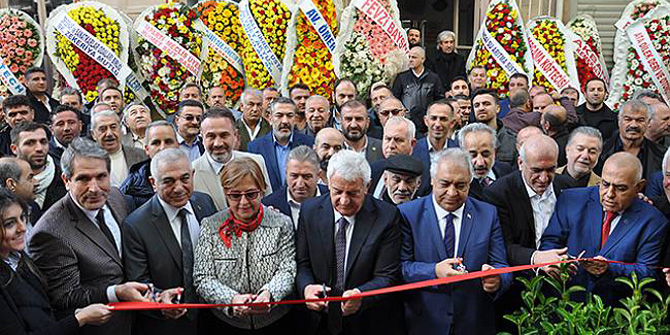 Köfteci Mehmet Nuri Irmak, Kemeraltı’nda yeni şubesini açtı