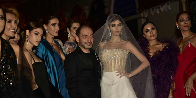 YILIN EN DİKKAT ÇEKİCİ DEFİLESİ KAPALI ÇARŞI’DA GERÇEKLEŞTİRİLDİ