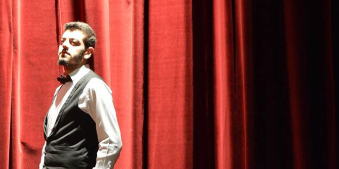 Seyirciyi Ayağa Kaldırıyor