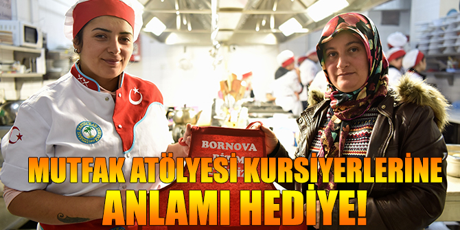Mutfak Atölyesi kursiyerlerine anlamı hediye