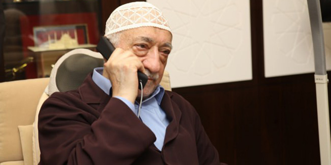 FETÖ’ye bilgi sızdırdığından şüphelendiği çalışanlarını şikayet etti