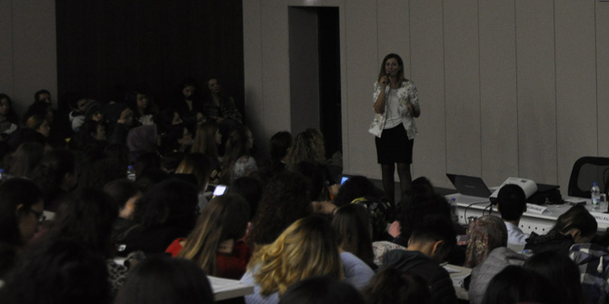 Ege'de hemşire adayları iş sağlığı konusunda bilgilendirildi