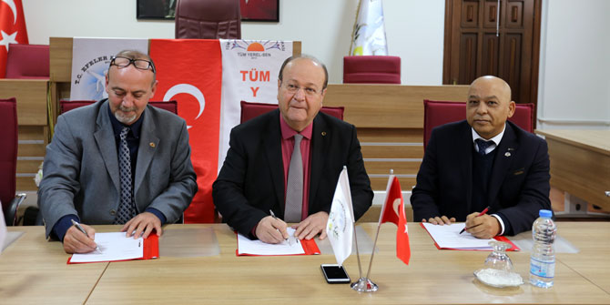 Efeler'de belediye personeline yüzde 32 zam