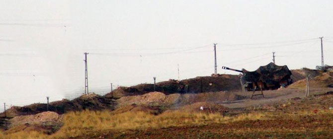 Afrin'e top atışları sürüyor