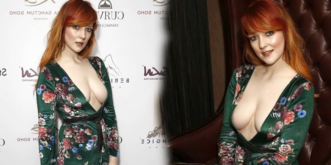 'Muhteşem göğüslerim var' demişti... Bakan bir daha baktı!