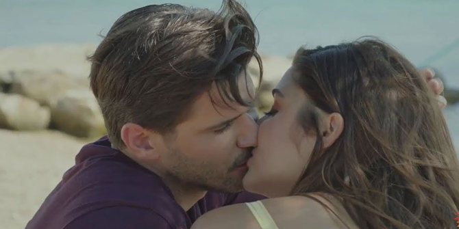 Hande Erçel ve Tolgahan Sayışman'a büyük şok!