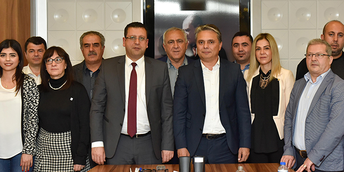 CHP Antalya İl yönetimi Başkan Uysal’ı ziyaret etti