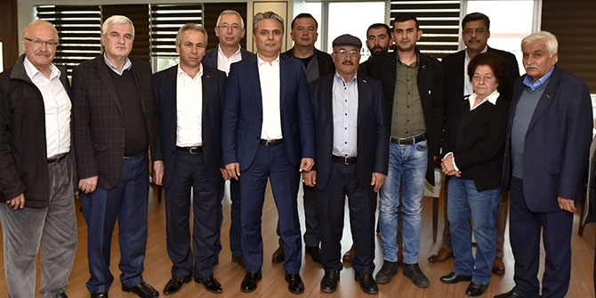 İlçe yönetimleri Başkan Uysal’ı ziyaret etti