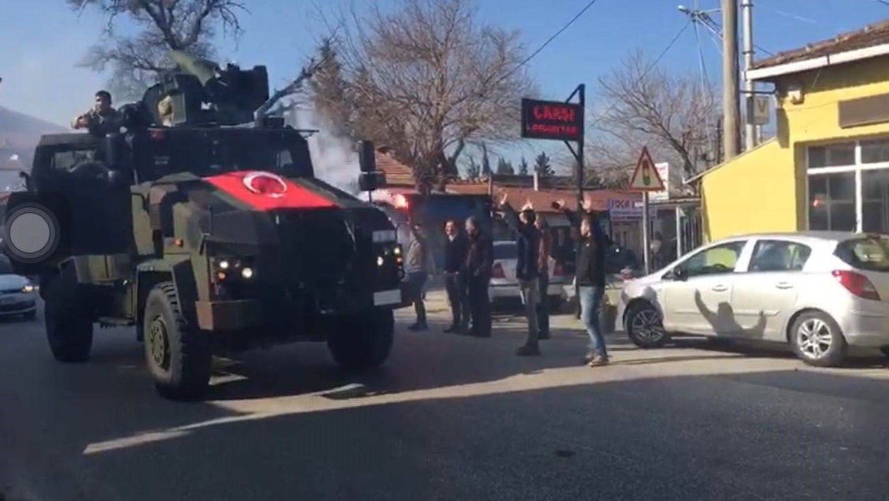 Mehmetçik Foça'dan Afrine böyle uğurlandı