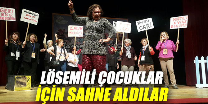 SEFERİHİSAR'DA BU KEZ LÖSEMİLİ ÇOCUKLAR İÇİN SAHNE ALDILAR