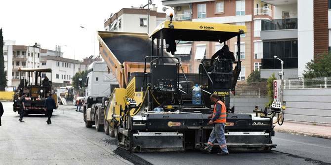 Yunus Emre Caddesi yenileniyor