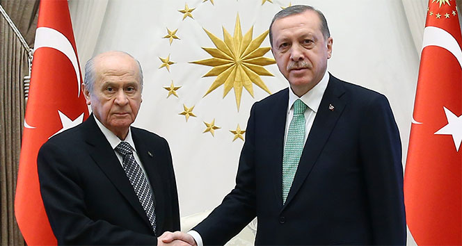 Erdoğan, Devlet Bahçeli'yi tebrik etti