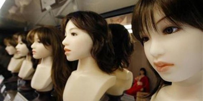 Şişme kadın genelevinde kriz